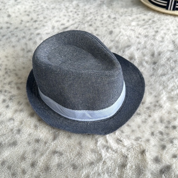 Beach hat for boys - Picture 2 of 5